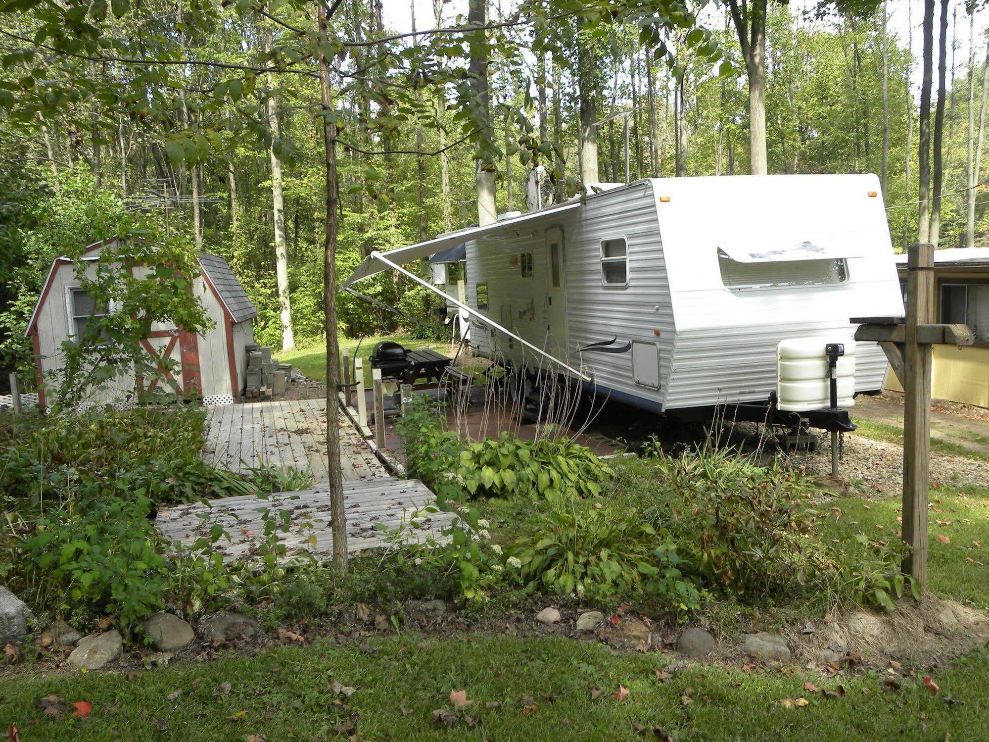 Countryside Campground Apartment Mogadore Exterior photo