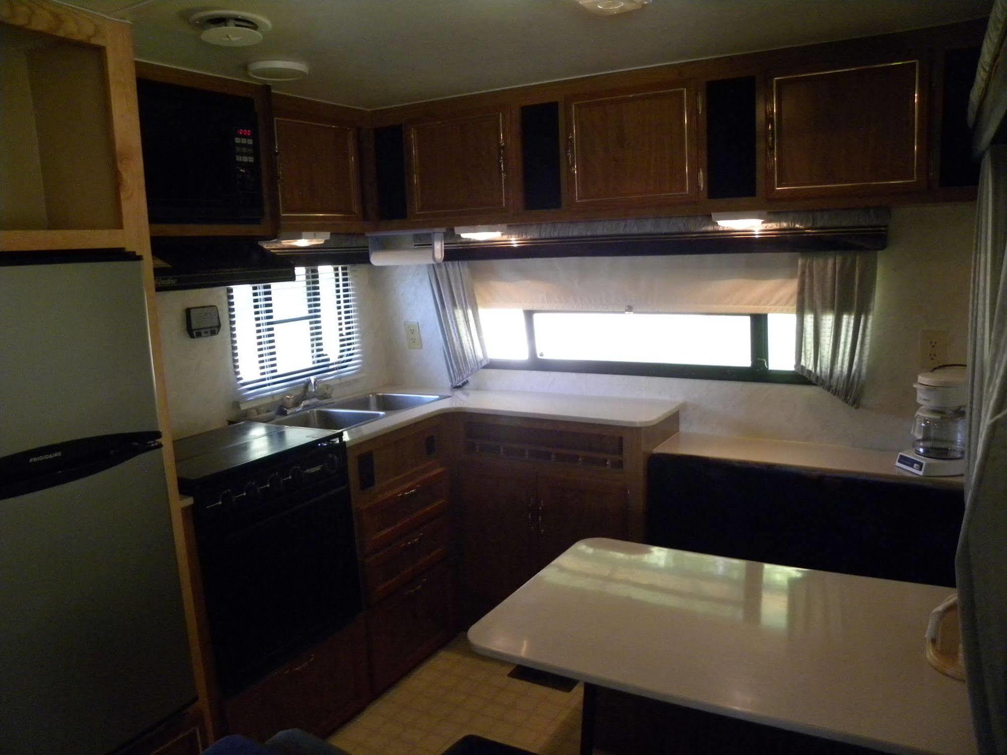 Countryside Campground Apartment Mogadore Exterior photo